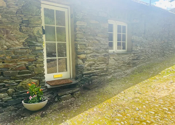 Croft Courtyard, Ambleside